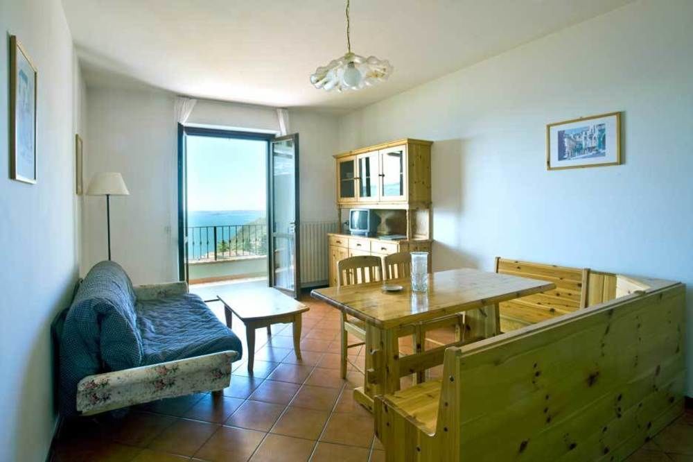 Residence Primera Rompala, Gtsgroup ティニャーレ エクステリア 写真