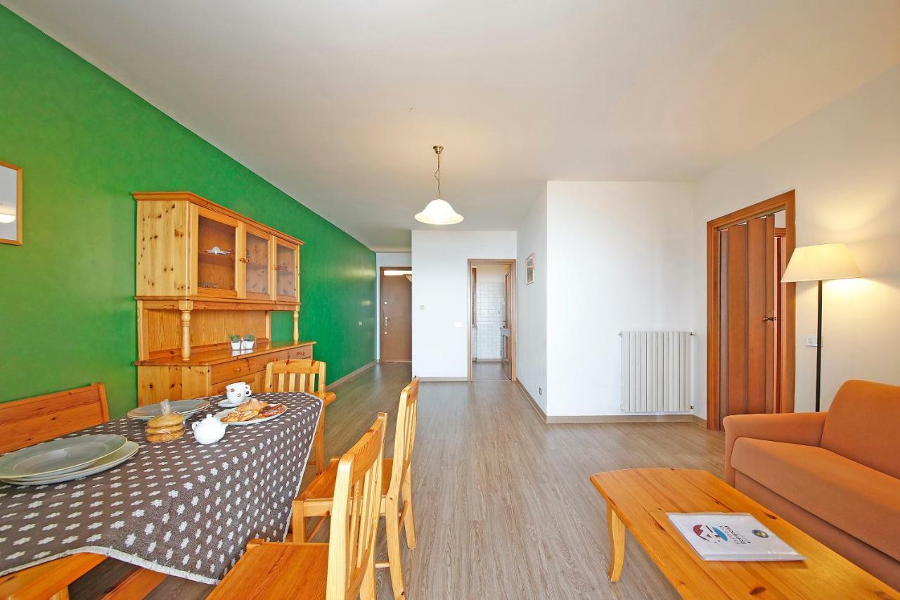 Residence Primera Rompala, Gtsgroup ティニャーレ エクステリア 写真